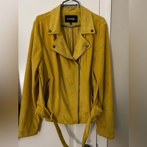Cute yellow velvety jacket